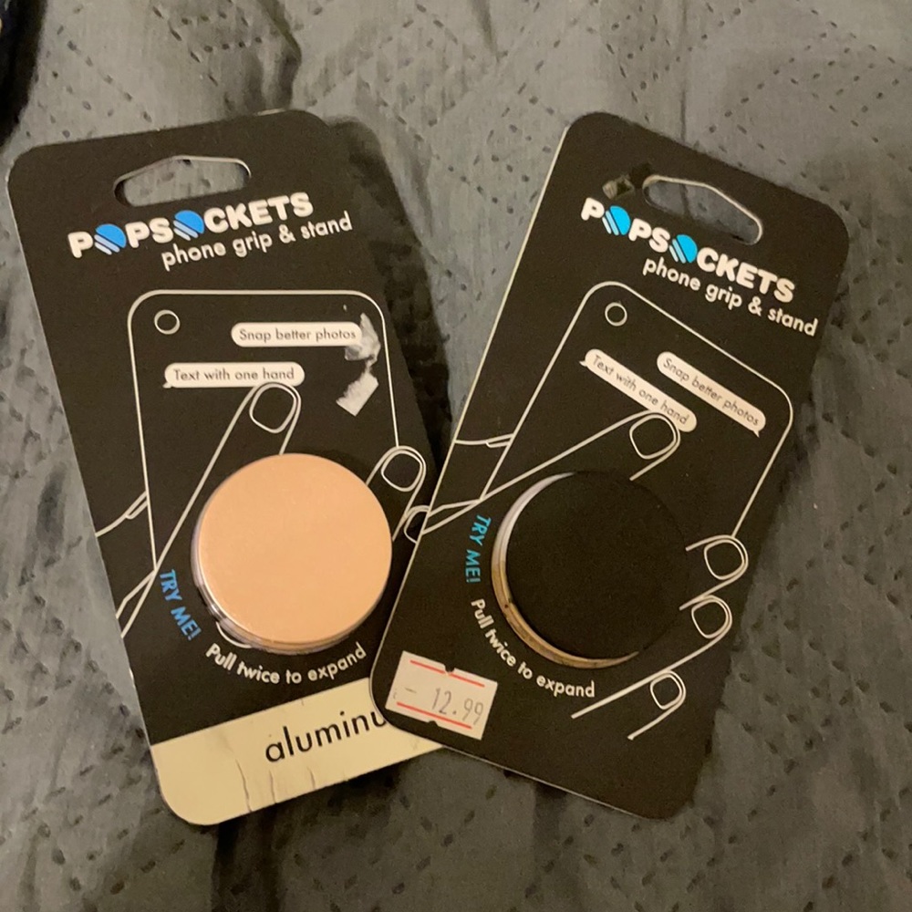 POPSOCKETS